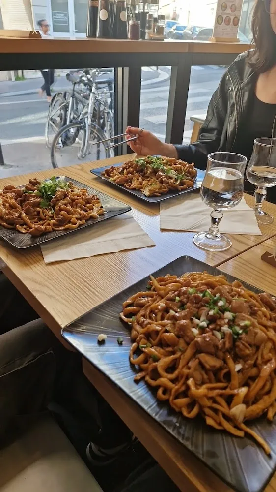 Nouilles Sautées Au Poulet